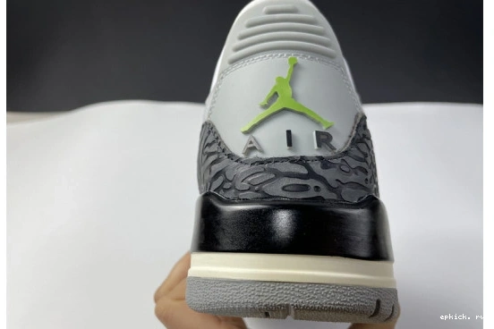 Rep EP Jordan Chlorophyll Air Retro 136064-006 136064-006 3 0131